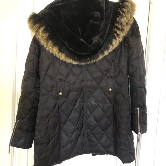 Winter coat - Picture 4 of 7